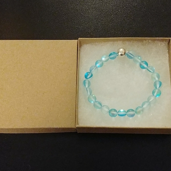 Horizon Blue Moonstone Bracelet - Picture 8 of 8